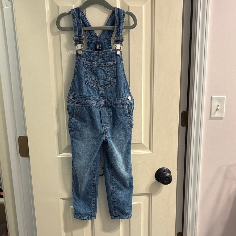 GAP Kids size 3 Medium Blue Denim Overalls with Front Pocket